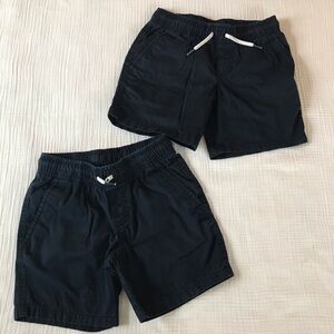 Set of 2 navy tie shorts, size 4/5, Cat & Jack